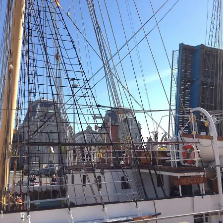 Chic Arty & Cosy 300m From * Остенде